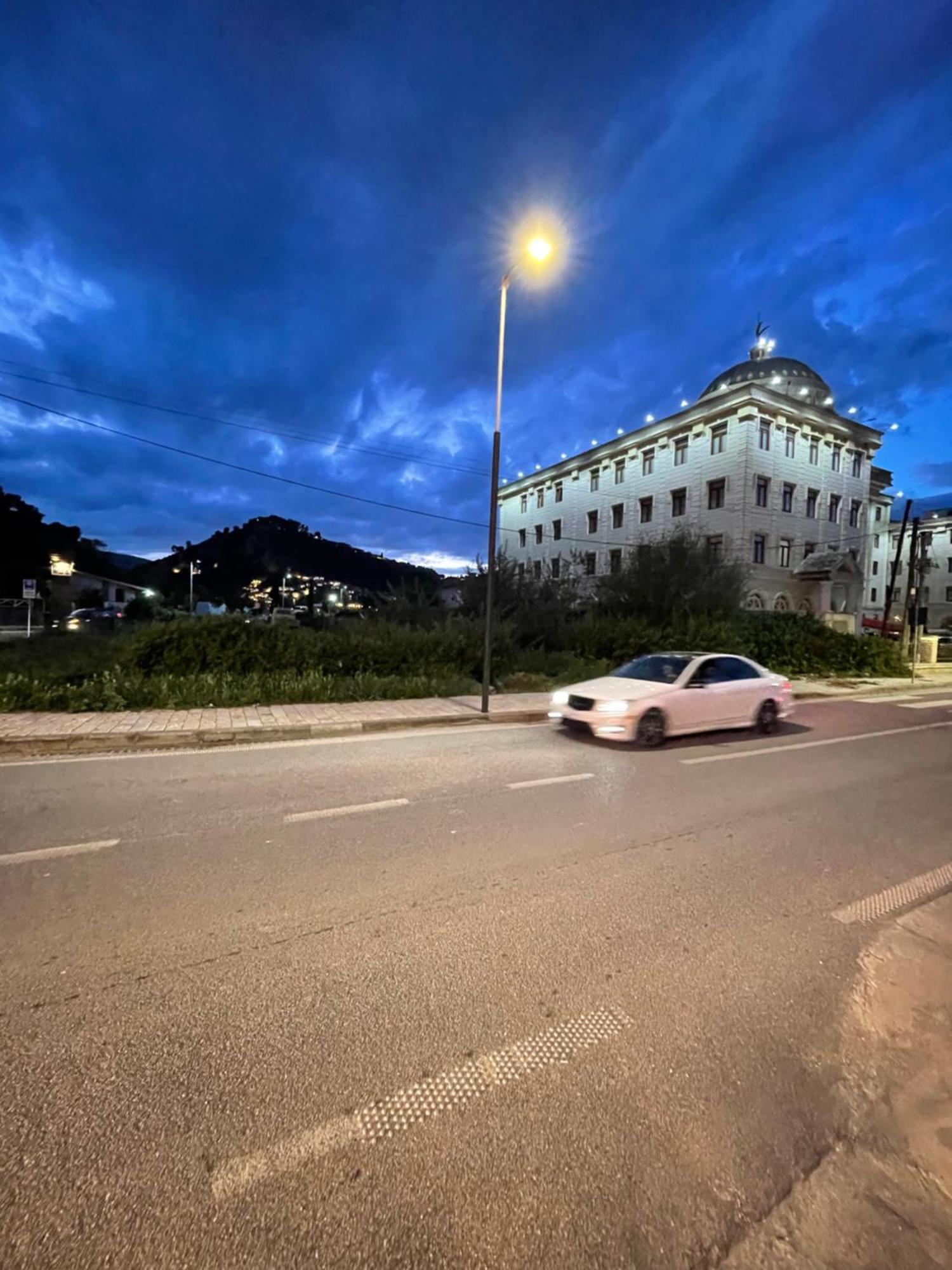 Vila At Berat Exterior foto